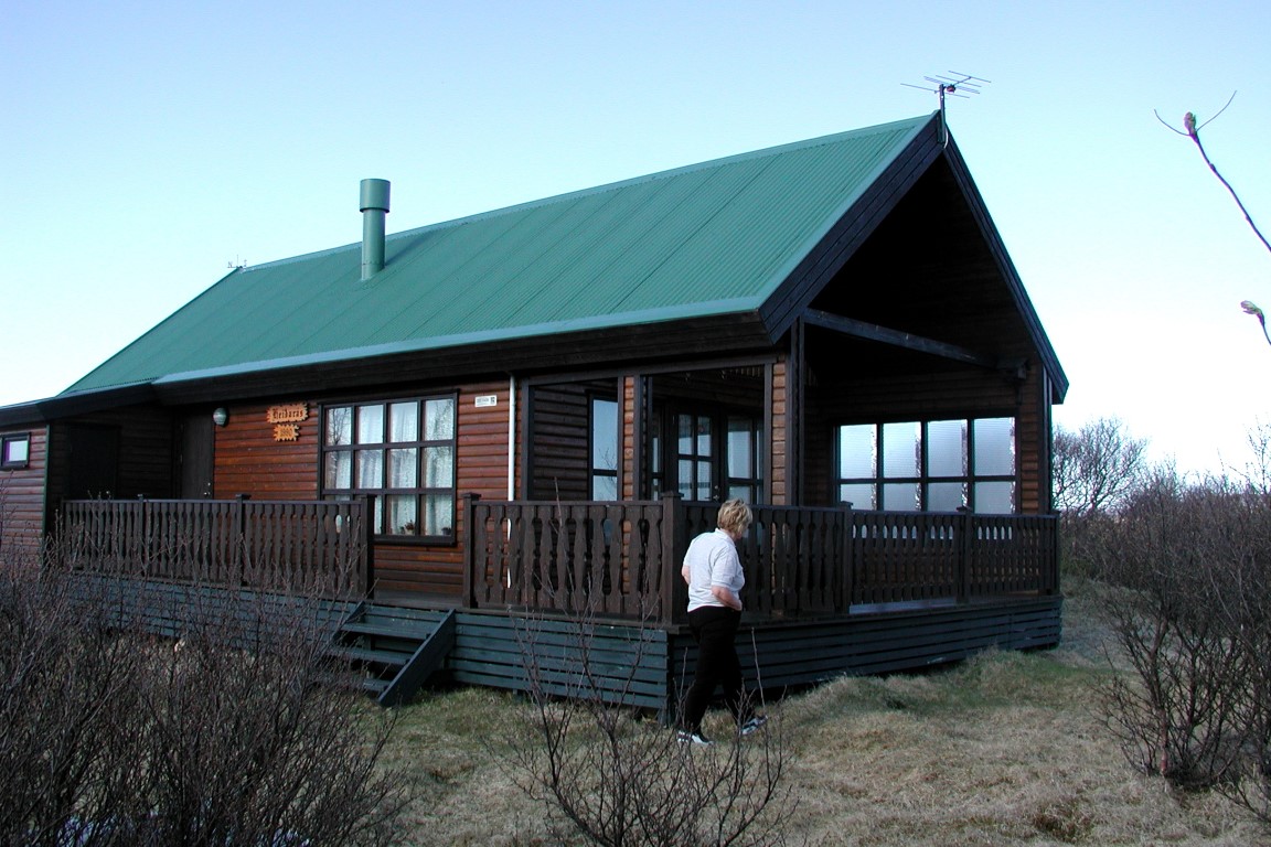 Bústaðir